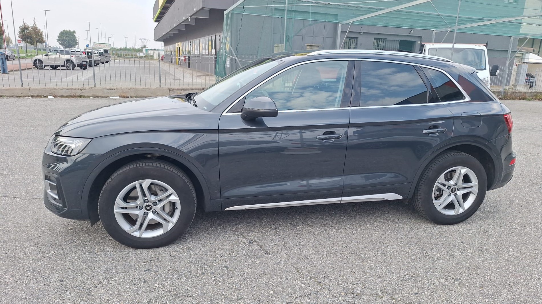 AUDI Q5 50 TFSI e quattro s-tronic BUSINESS !!!!!