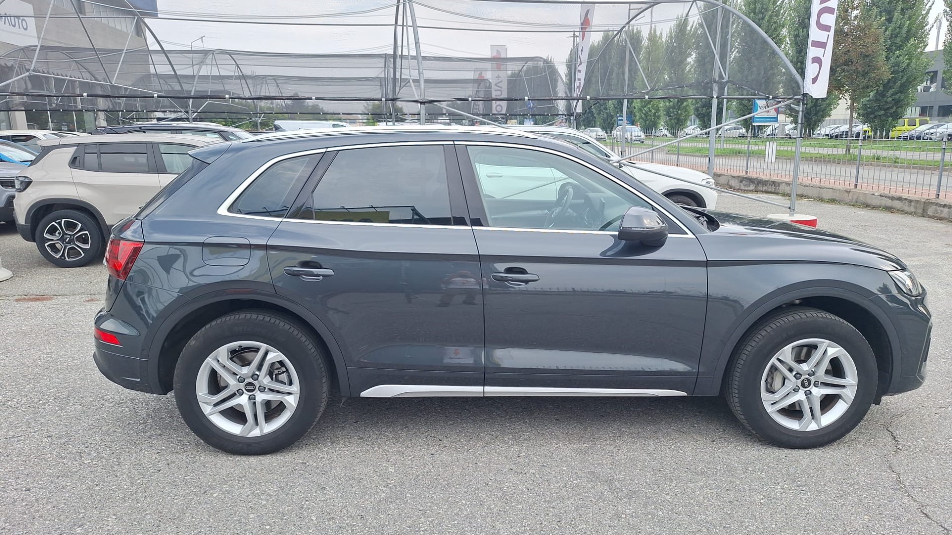 AUDI Q5 50 TFSI e quattro s-tronic BUSINESS !!!!!