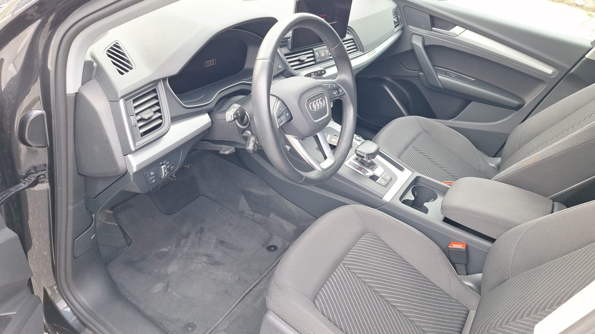 AUDI Q5 50 TFSI e quattro s-tronic BUSINESS !!!!!