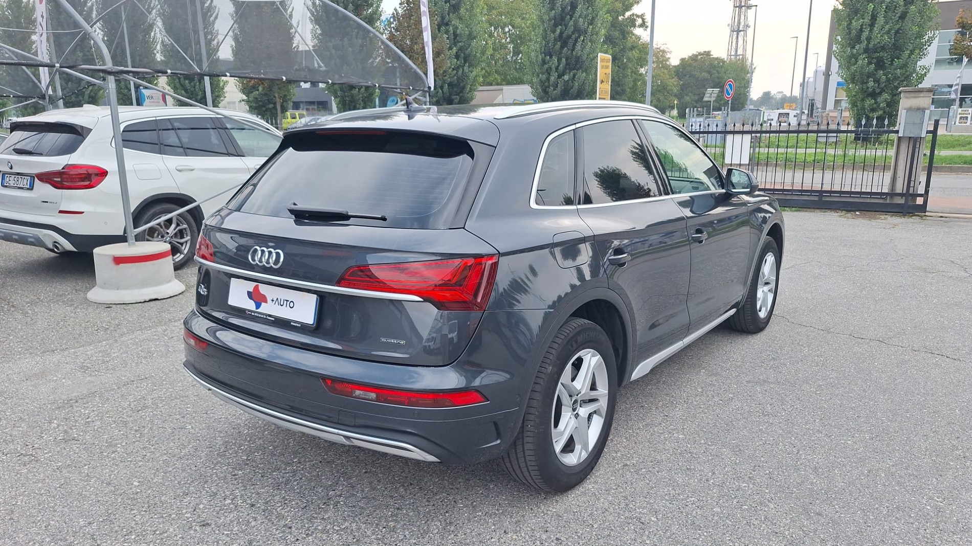 AUDI Q5 50 TFSI e quattro s-tronic BUSINESS !!!!!