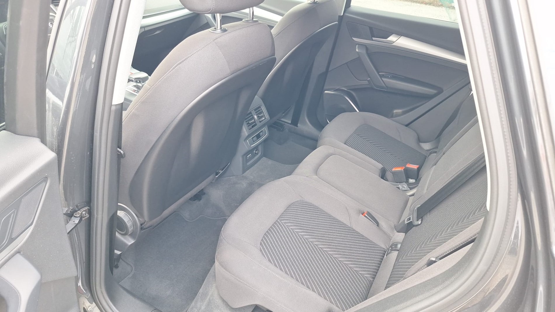 AUDI Q5 50 TFSI e quattro s-tronic BUSINESS !!!!!