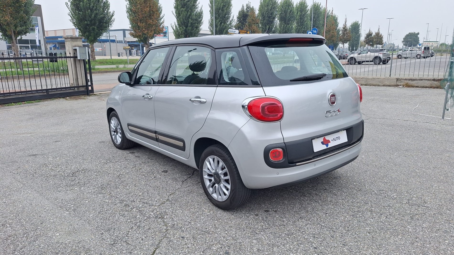 FIAT 500L 1.6 MJT 105CV LOUNGE ANCHE NEOPATENTATO!!!!!