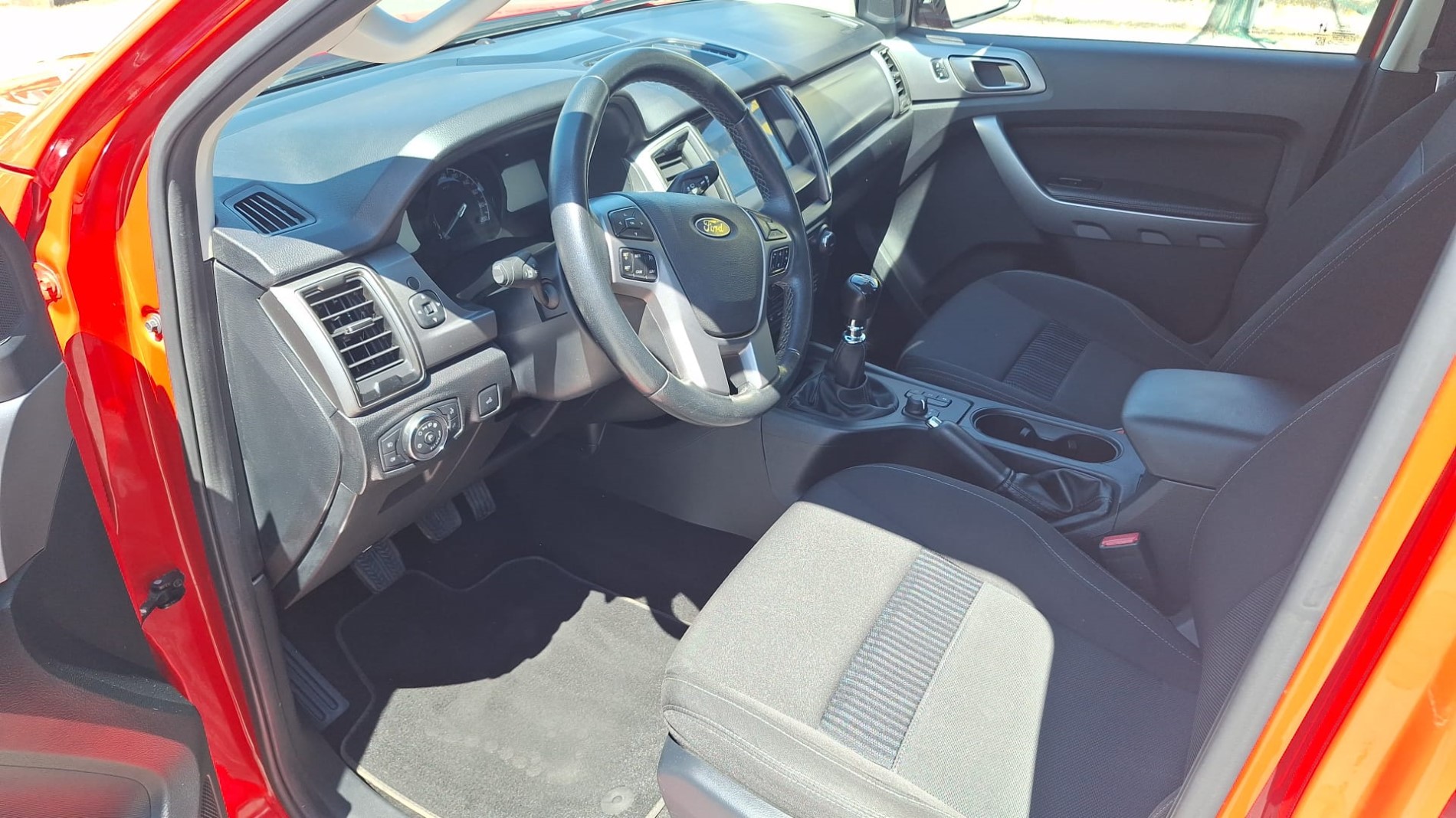 Ford Ranger 2.0 ECOBLUE DC XLT 5 posti UNICO PROPRIETARIO