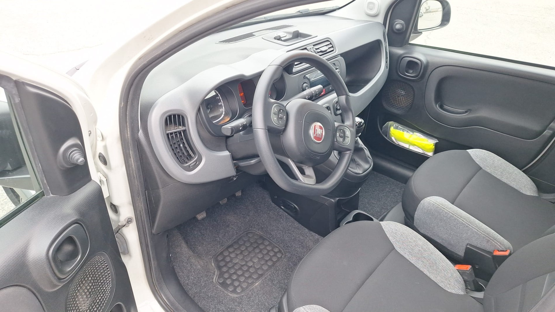 FIAT PANDA 1.0 HYBRID CITY LIFE