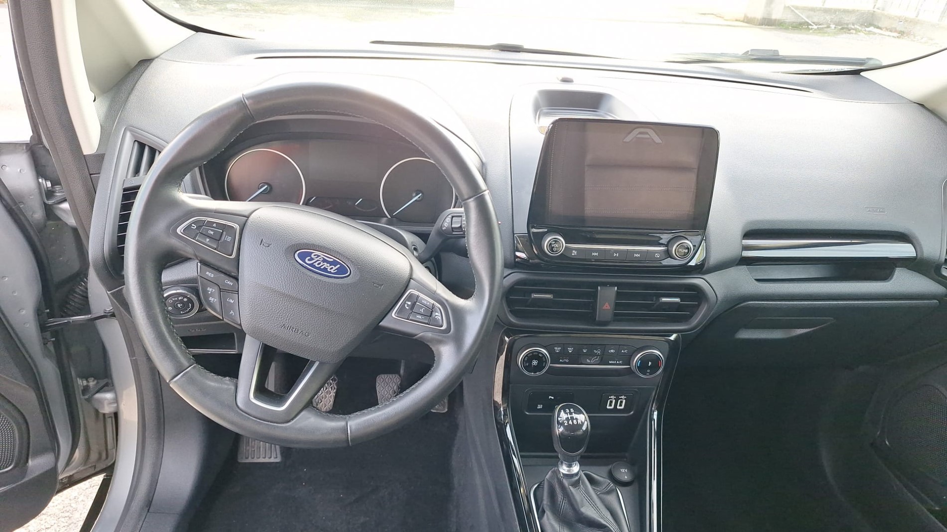 FORD ECOSPORT 1.0 BENZINA ACTIVE