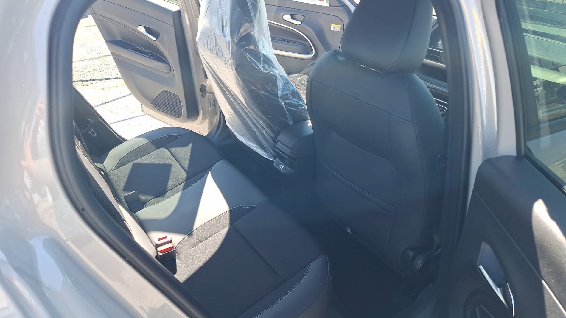 Jeep Avenger 1.2 Turbo 100 CV MHEV Summit