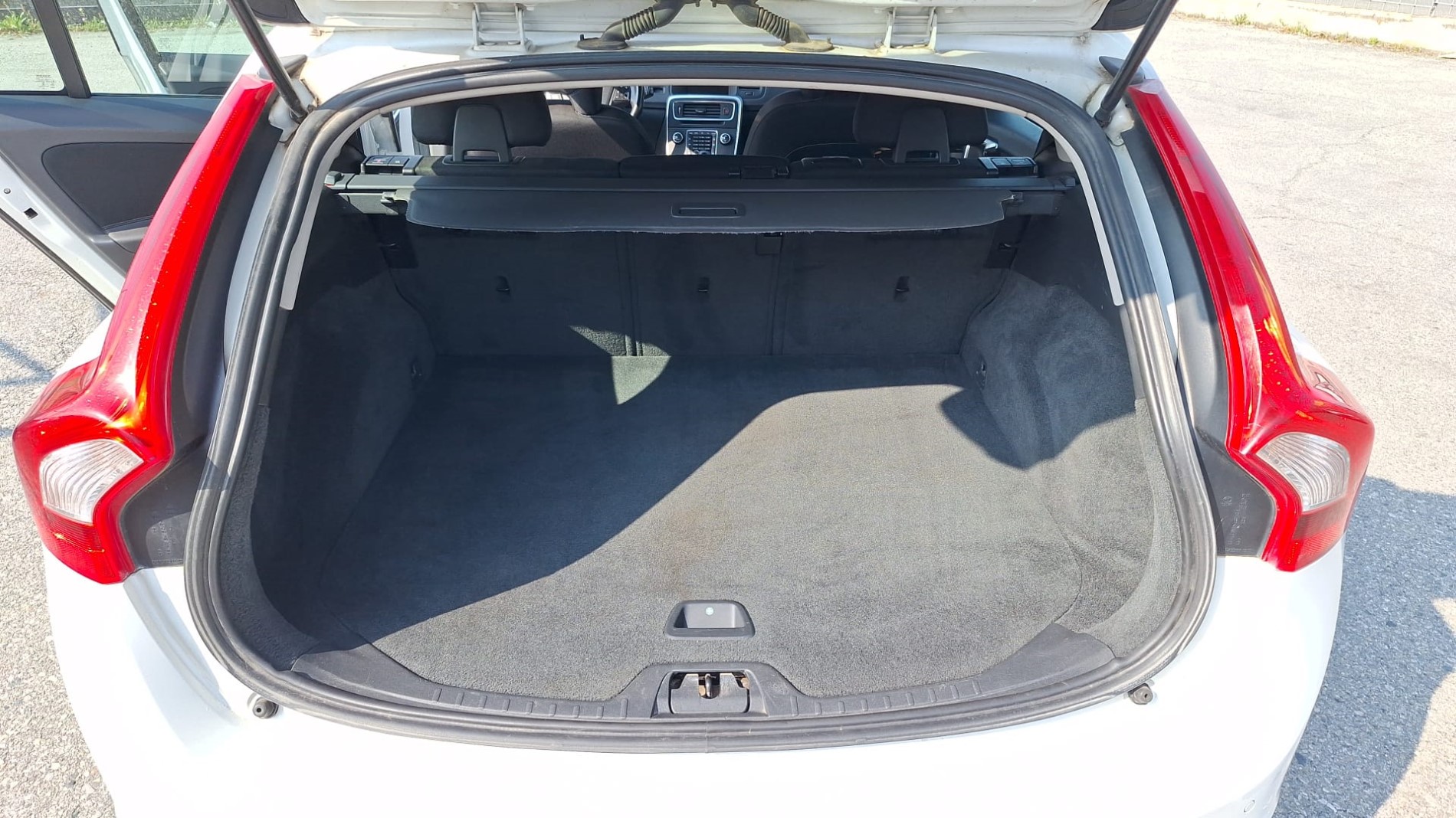 VOLVO V60 2014 1.6 D2