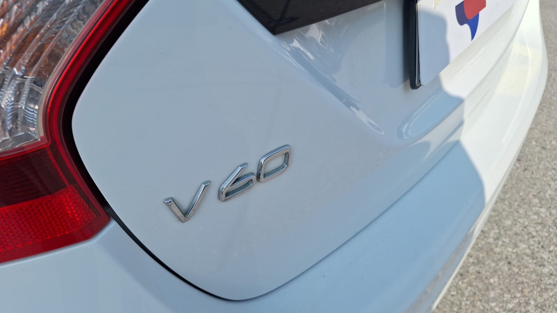 VOLVO V60 2014 1.6 D2