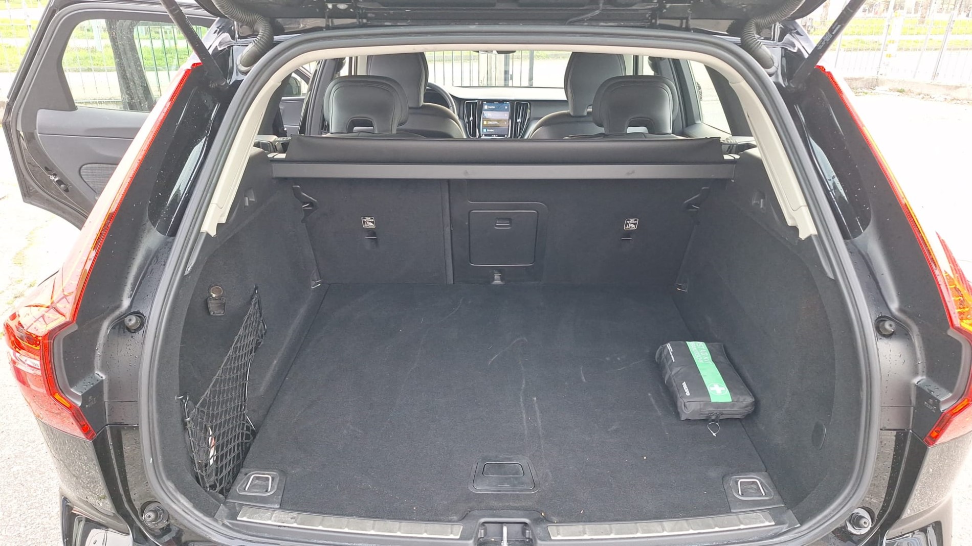 VOLVO XC 60 2.0 B4 AWD