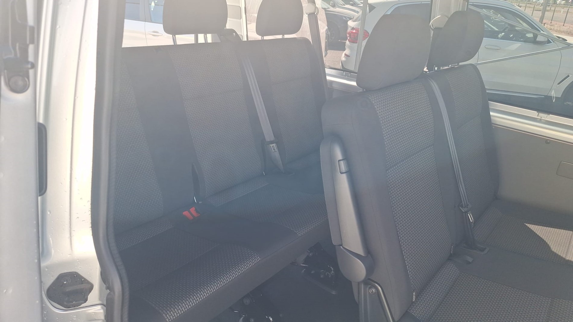 VOLKSWAGEN TRANSPORTER 2.0 150CV 7 POSTI