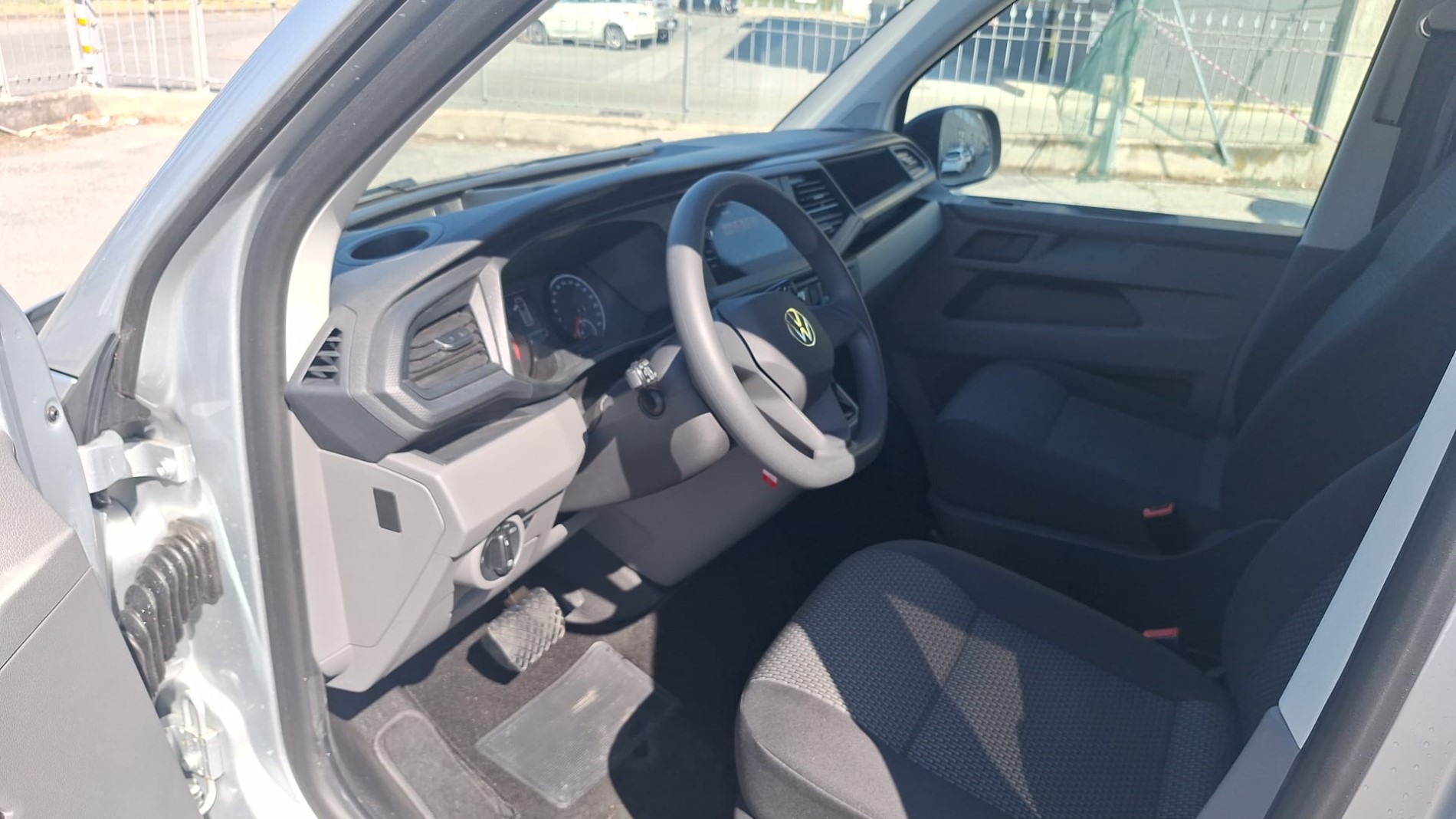 VOLKSWAGEN TRANSPORTER 2.0 150CV 7 POSTI