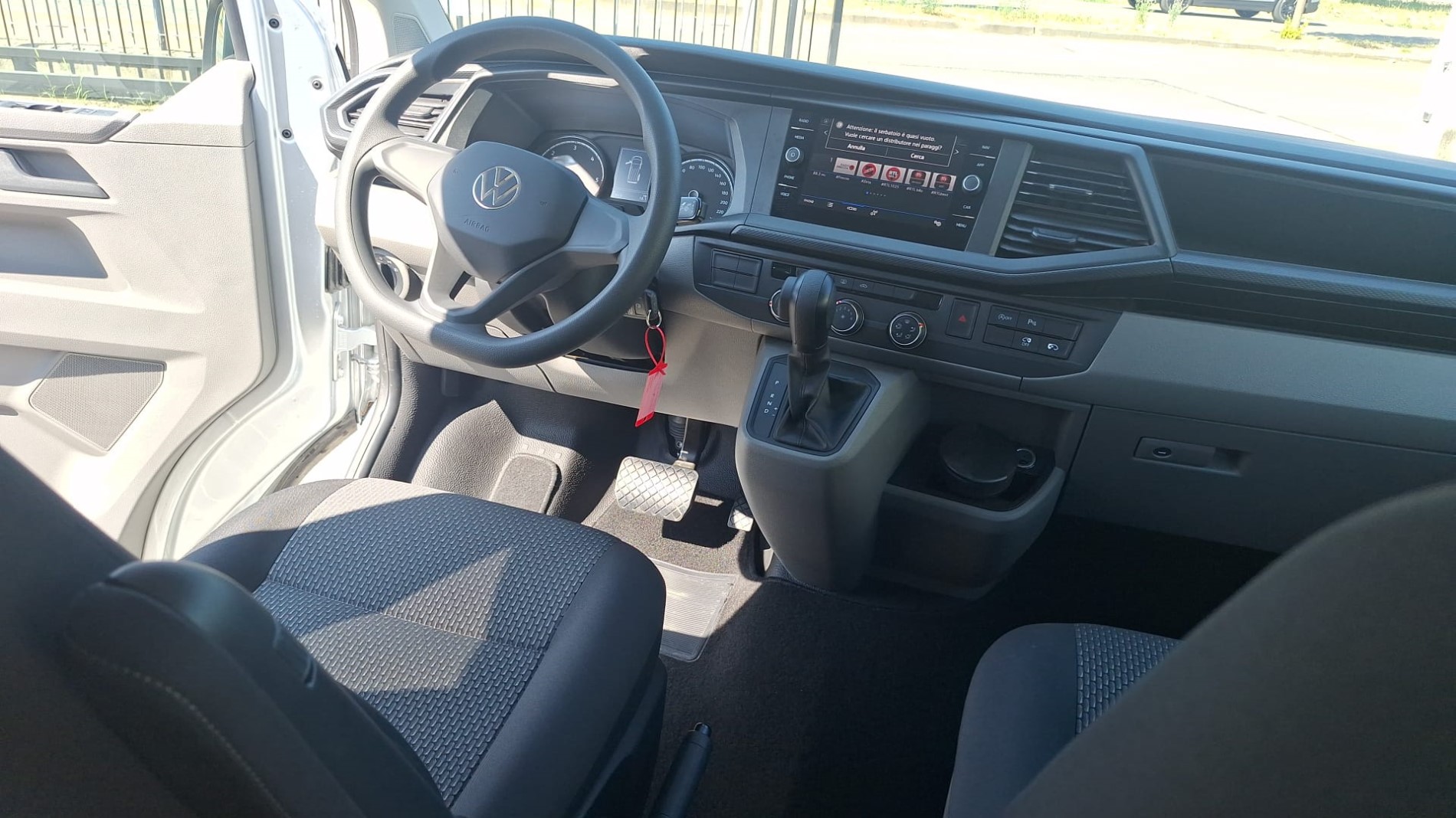 VOLKSWAGEN TRANSPORTER 2.0 150CV 7 POSTI