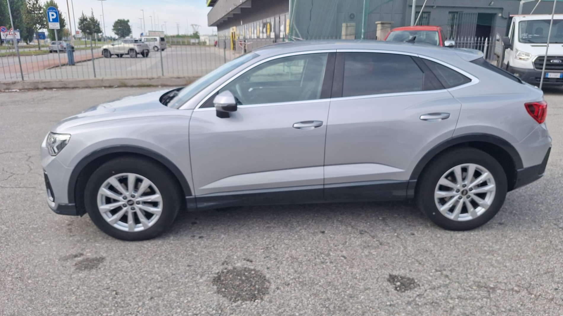 AUDI Q3 SPRTBACK 35 2.0 BUSINESS PLUS QUATTRO AUTOMATICA