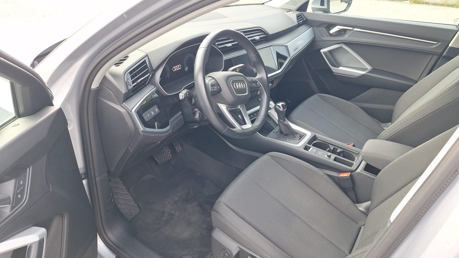 AUDI Q3 SPRTBACK 35 2.0 BUSINESS PLUS QUATTRO AUTOMATICA