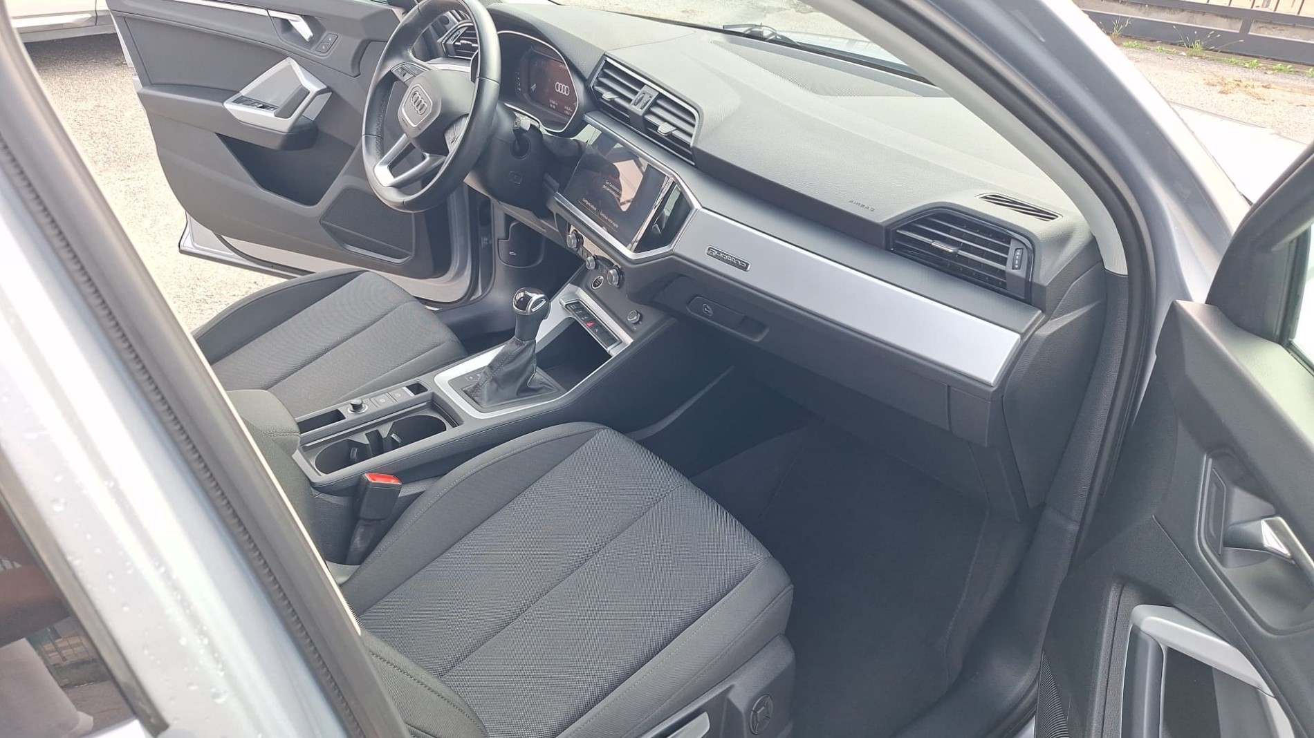 AUDI Q3 SPRTBACK 35 2.0 BUSINESS PLUS QUATTRO AUTOMATICA
