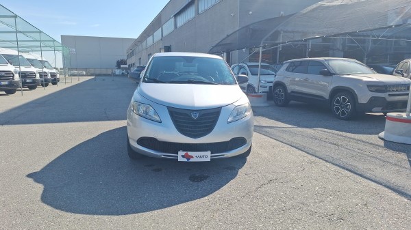 LANCIA YPSILON 1.2 BENZINA 